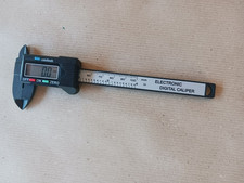 Pied à coulisse digital numérique en fibre de Carbonne 0-100mm grand écran LCD