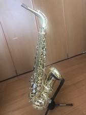 Saxophone alto YAMAHA YAS-61