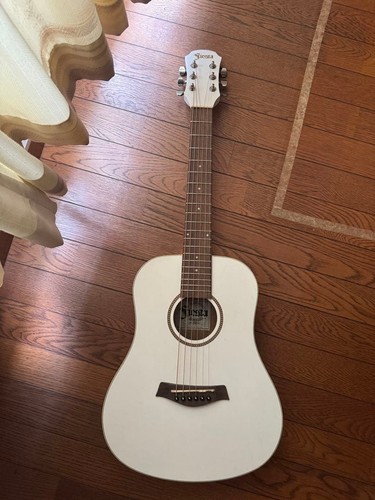 Mini guitare acoustique