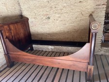 lit empire avec literie en