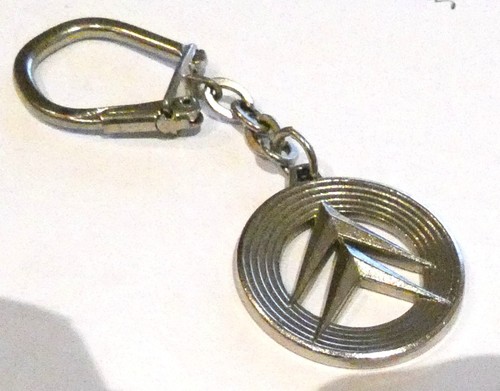 Ancien porte clé - , métal