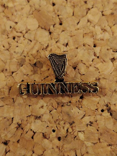 Pin bière guinness - pin's,