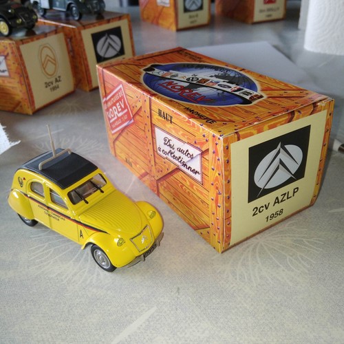 Voiture norev - –,