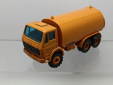 Mercedes Balayeuse Schorling
