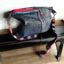 Sac bandoulière en jean et