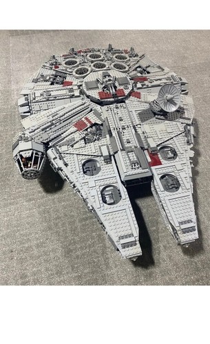 Lego star wars ucs - star, millennium