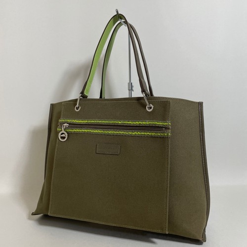 2602 item longchamp tote - 44,