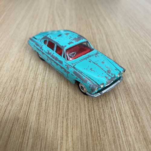 Corgi 238 jaguar - jaguar, saloon