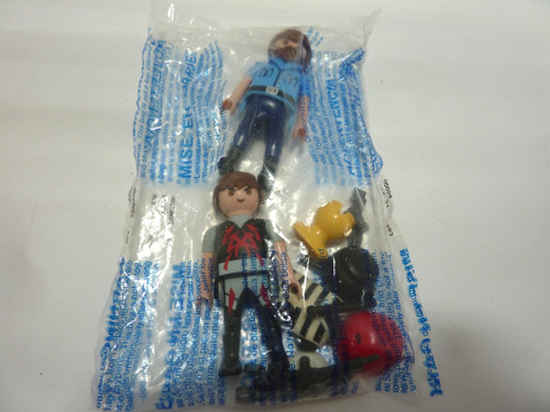Playmobil police officer - 2,