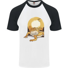 Un Dragon Barbu Dans Le Soleil