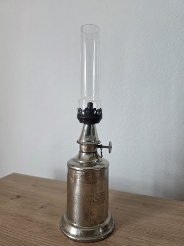 Ancienne lampe essence - ancienne, À