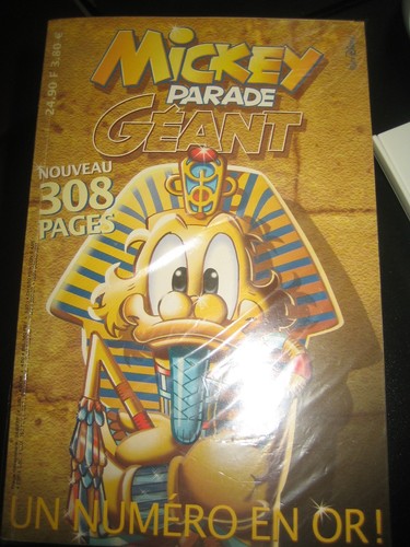 Mickey parade geant 265 - parade,