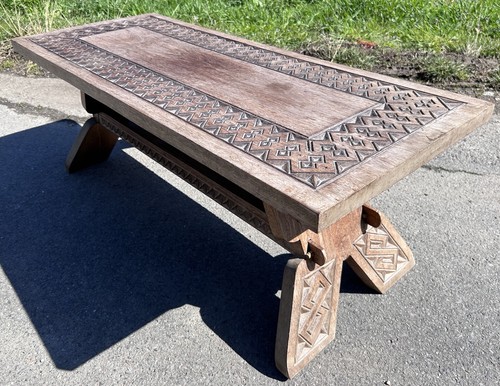 Table basse art - art, design