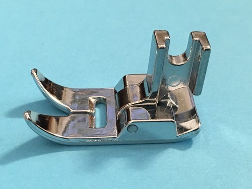 Universal pied presseur zigzag - presseur,