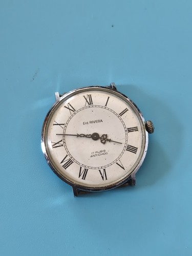 Montre ancienne mécanique