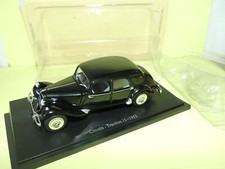 CITROEN TRACTION 11 1953 Noir UNIVERSAL HOBBIES  1:43 blister