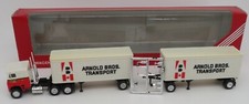 HERPA HO 1/87 CAMION SEMI REMORQUE FREIGHTLINER ARNOLD BROS TRANSPORT #854005