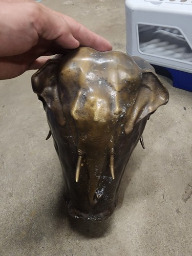 Mene bronze sculpture vase - pj,