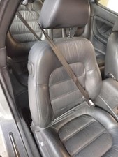 Attache ceinture avant droit PEUGEOT 406 COUPE