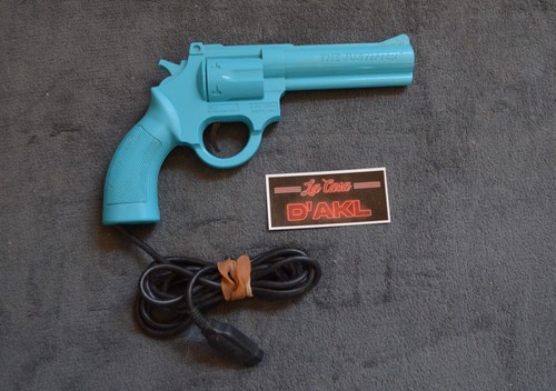Pistolet the justifier - pistolet,