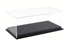 1:18 Vitrine Atlantic Showcase