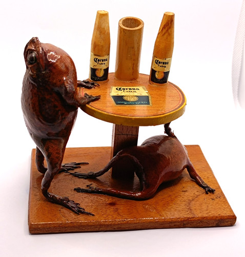 Taxidermie grenouilles bois - grenouilles,