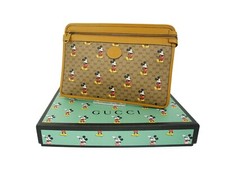 Sac pochette Gucci x Disney
