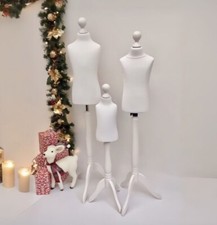 Mannequin Child, Dressmaker