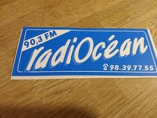 ancien autocollant vintage radio FM océan radiocean