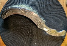 Belle balayette de table art nouveau 1900 floral métal argenté Victor Saglier 