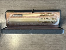 Ancien set de bureau en coffret – ouvre-lettres & poinçon dorés