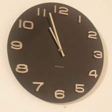 Horloge modèle de la marque