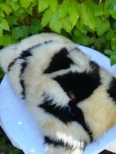 Ancien Coussin Design laine ou poil mouton Motif Vache - Vintage