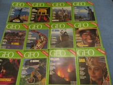 Lot des 12 magazines GEO l'année complète de 1990 des numéros 131 à 142 inclus 