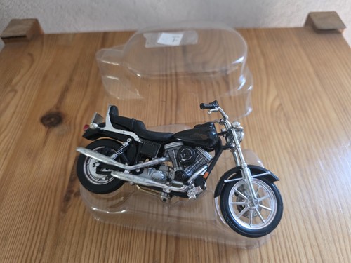 Moto miniature harley - moto, 1/18