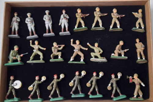 Soldats divers russes - divers,