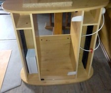 Meuble de rangement avec porte vitrée