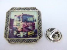 Pin's Pins Pin Badge CAMION  / TRUCK / RENAULT - R340 ? - 
