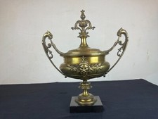 coupe en bronze drageoirs, pot couvert, décor antiques griffon dragons