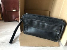 Sacoche de cuir noir vintage