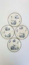 4 Assiettes en Faïence
