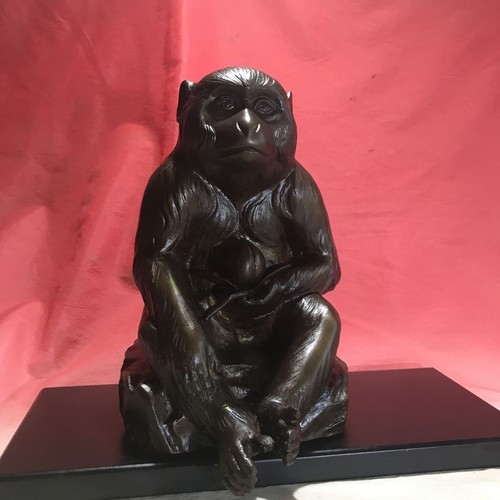 Statue sculpture singe - , en