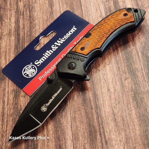 Smith wesson liner lock - wesson,