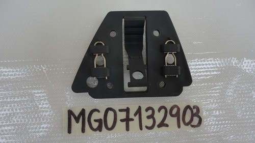 Triangle fixation miroir - triangle,