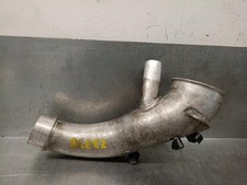 13717792414 tube pour BMW 5