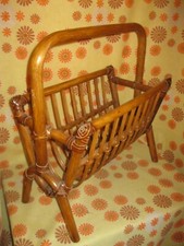 Vintage 60s 70s Ancien PORTE-REVUES JOURNAUX en ROTIN OSIER Revue Journal Déco