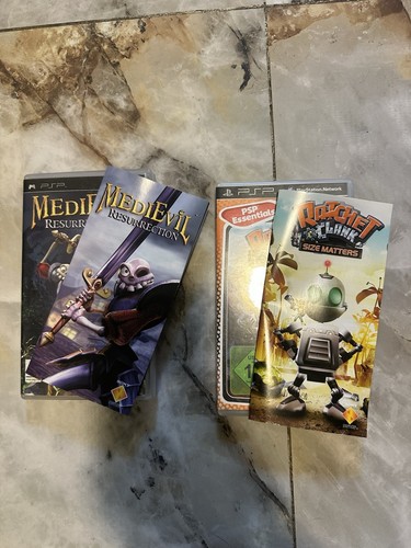 Lot jeux psp - de,