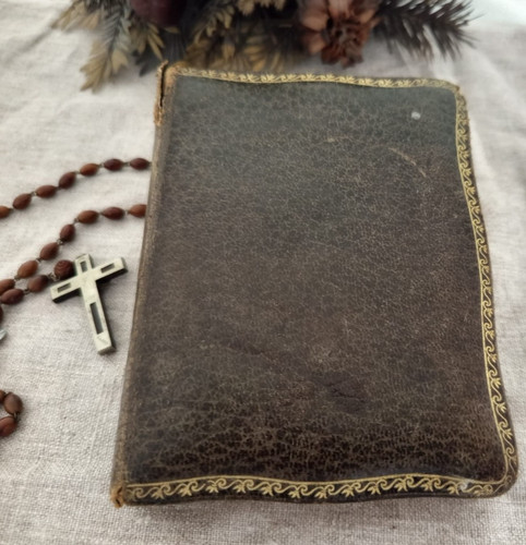 Antique french catholic - antique,