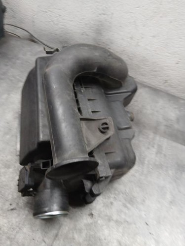 Boite air toyota yaris - toyota, 2