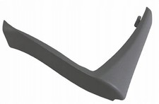 Cache poteau droit Chrysler